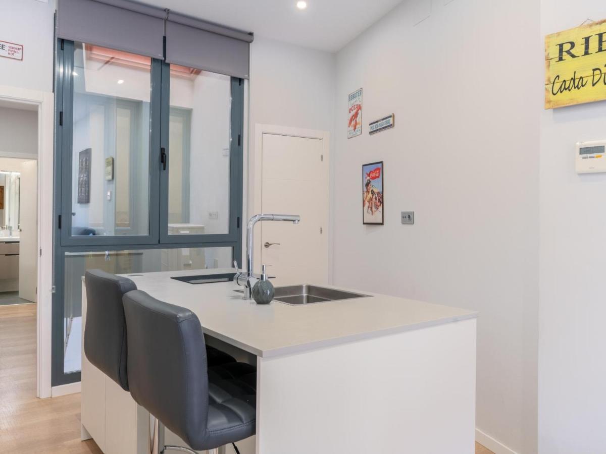Appartamento Holi-Rent Padre Manjon Siviglia Esterno foto