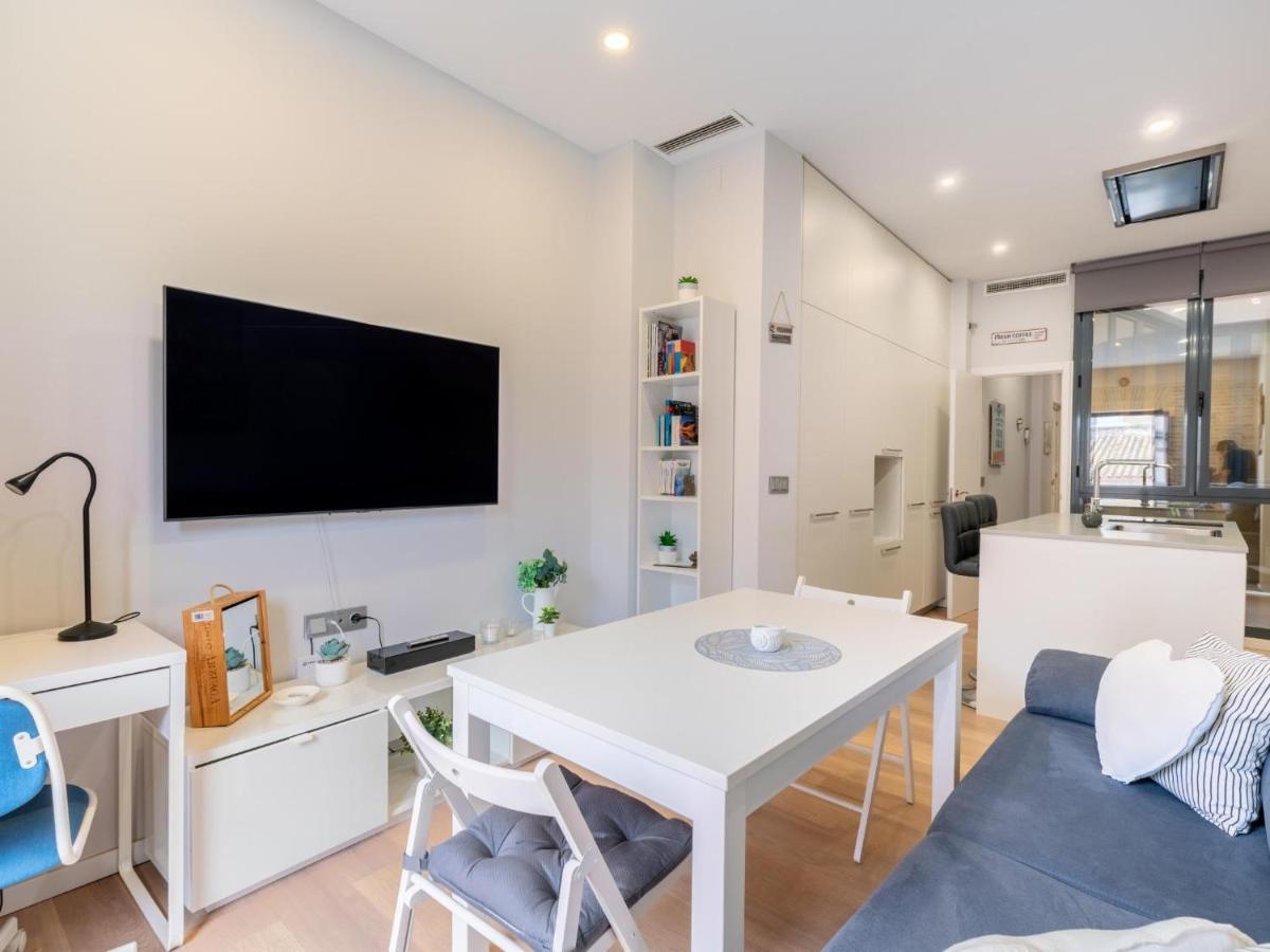 Appartamento Holi-Rent Padre Manjon Siviglia Esterno foto